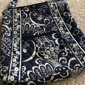 Vera Bradley Navy Crossbody purse